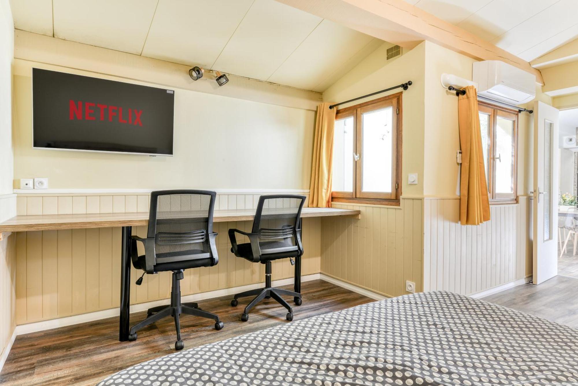 Cote Palais Avec Climatisation - Fibre & Netflix - Spacieux En Rez-De-Chaussee Каркассонн Екстер'єр фото