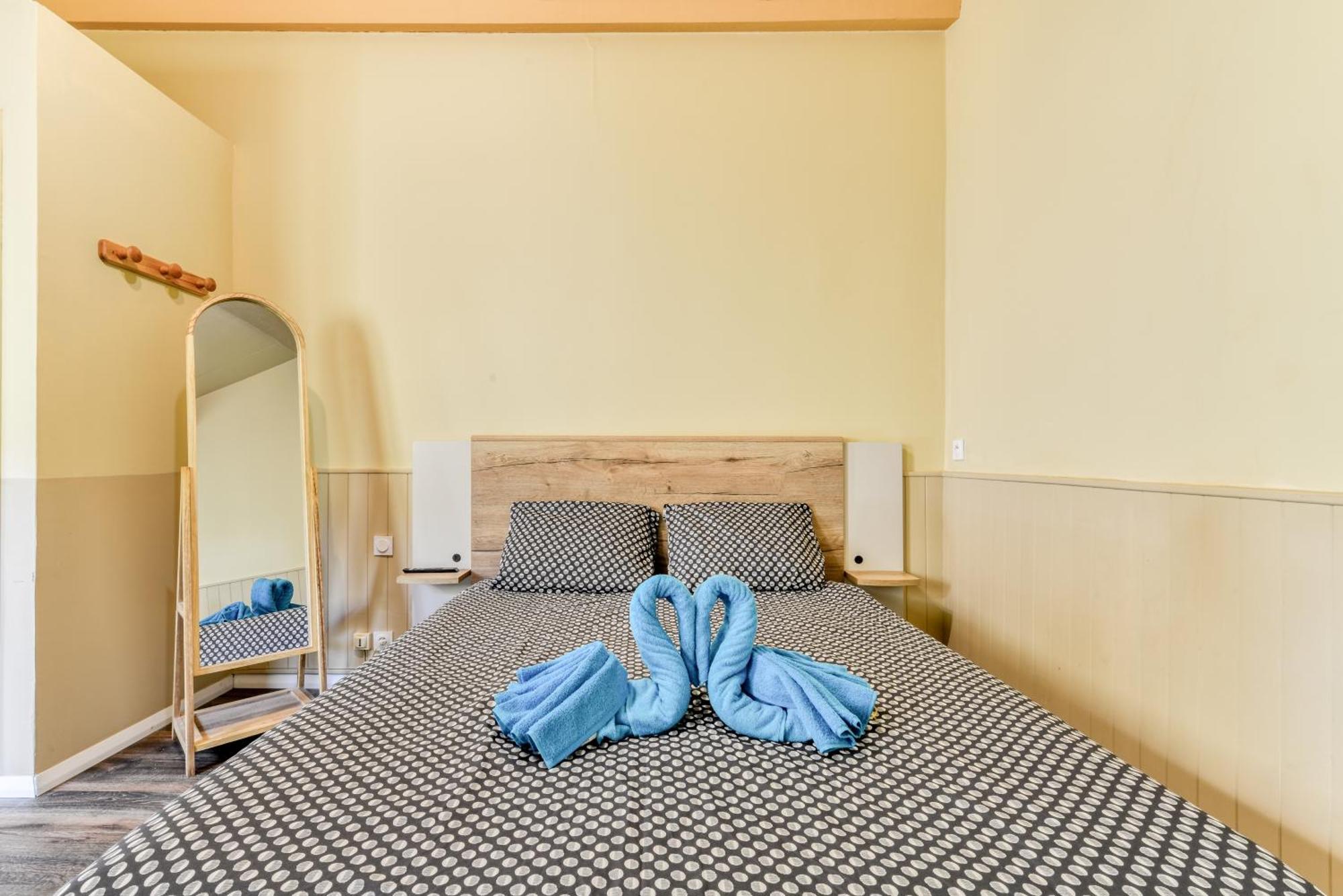 Cote Palais Avec Climatisation - Fibre & Netflix - Spacieux En Rez-De-Chaussee Каркассонн Екстер'єр фото
